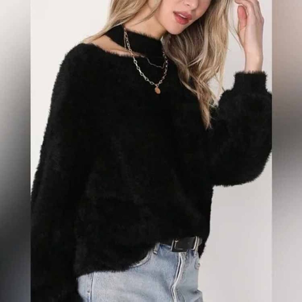Lulus Sweater Womens Sz L Black Fuzzy Eyelash Asymmetrical Strap Neck Oversized - Picture 2 of 12